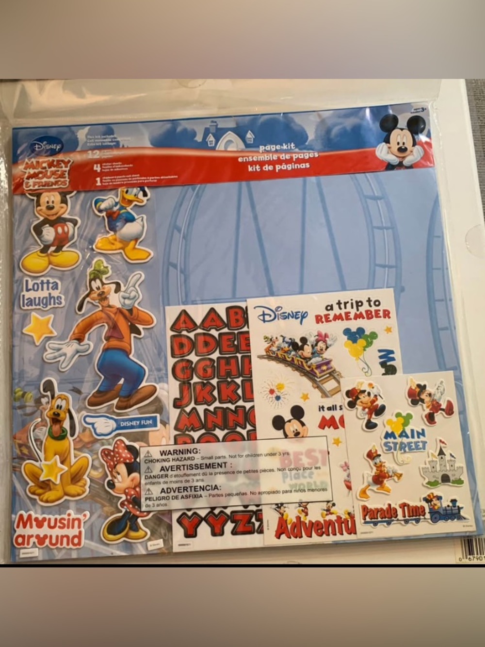 Disney Mickey Mouse Scrapbooking Kit
